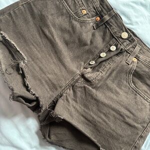 Levi’s shorts grey